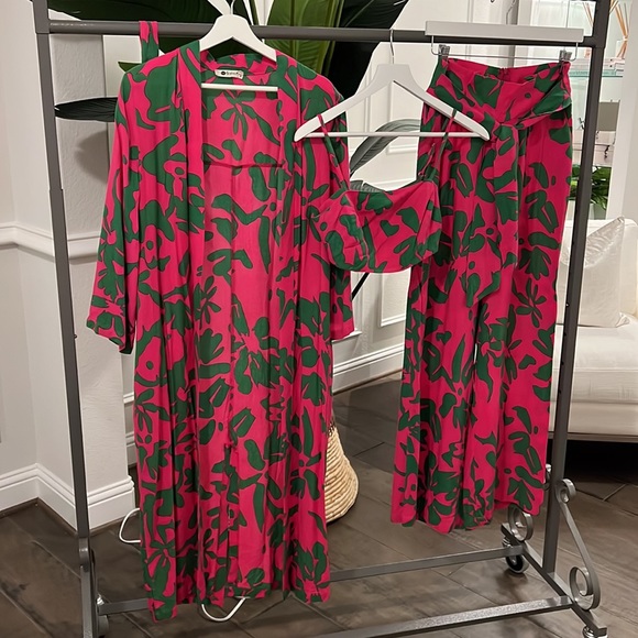 Ladies cardigan size S. New - Picture 4 of 16